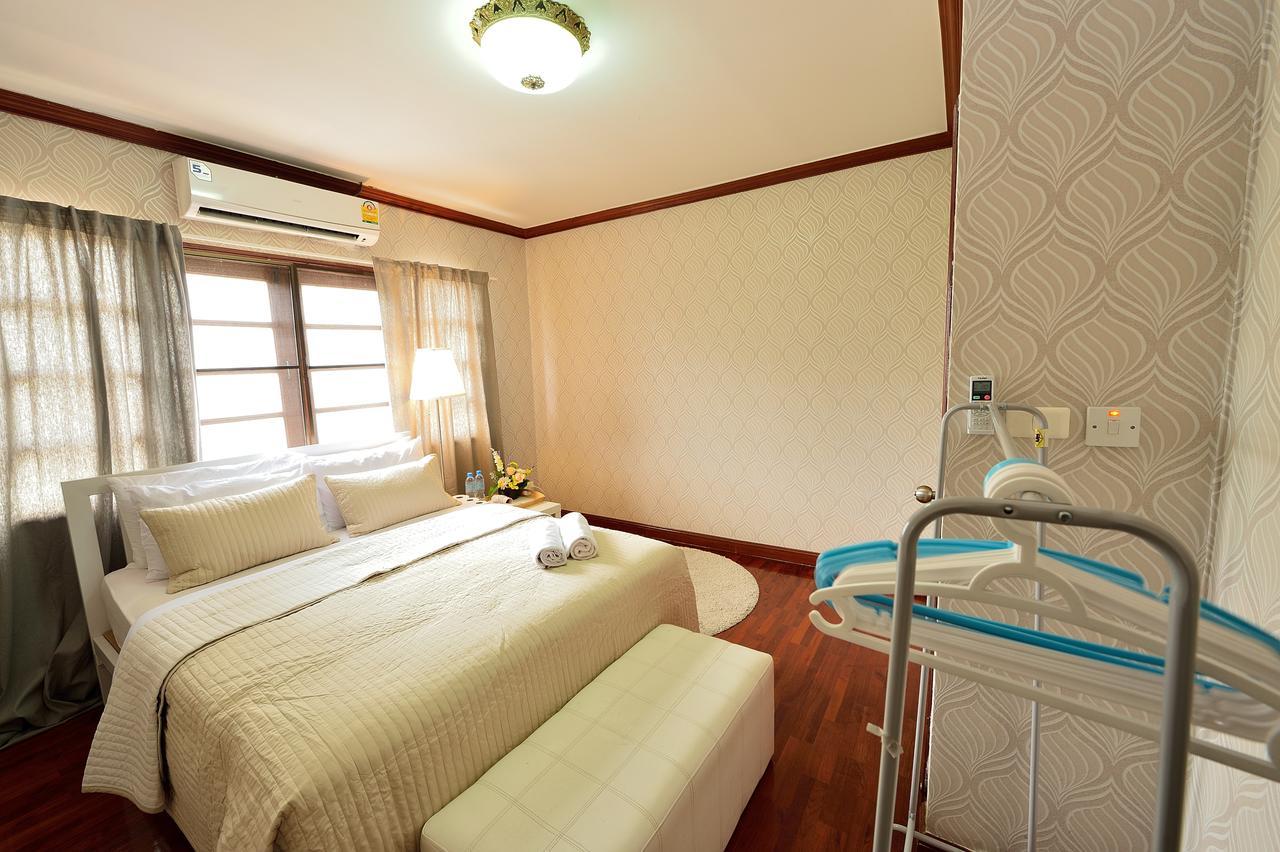 Lost And Found Bed And Breakfast Bangkok Ngoại thất bức ảnh