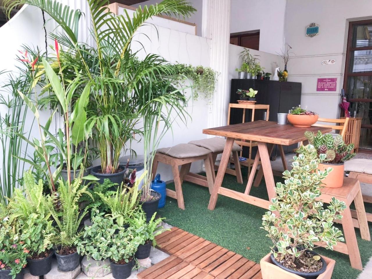 Lost And Found Bed And Breakfast Bangkok Ngoại thất bức ảnh