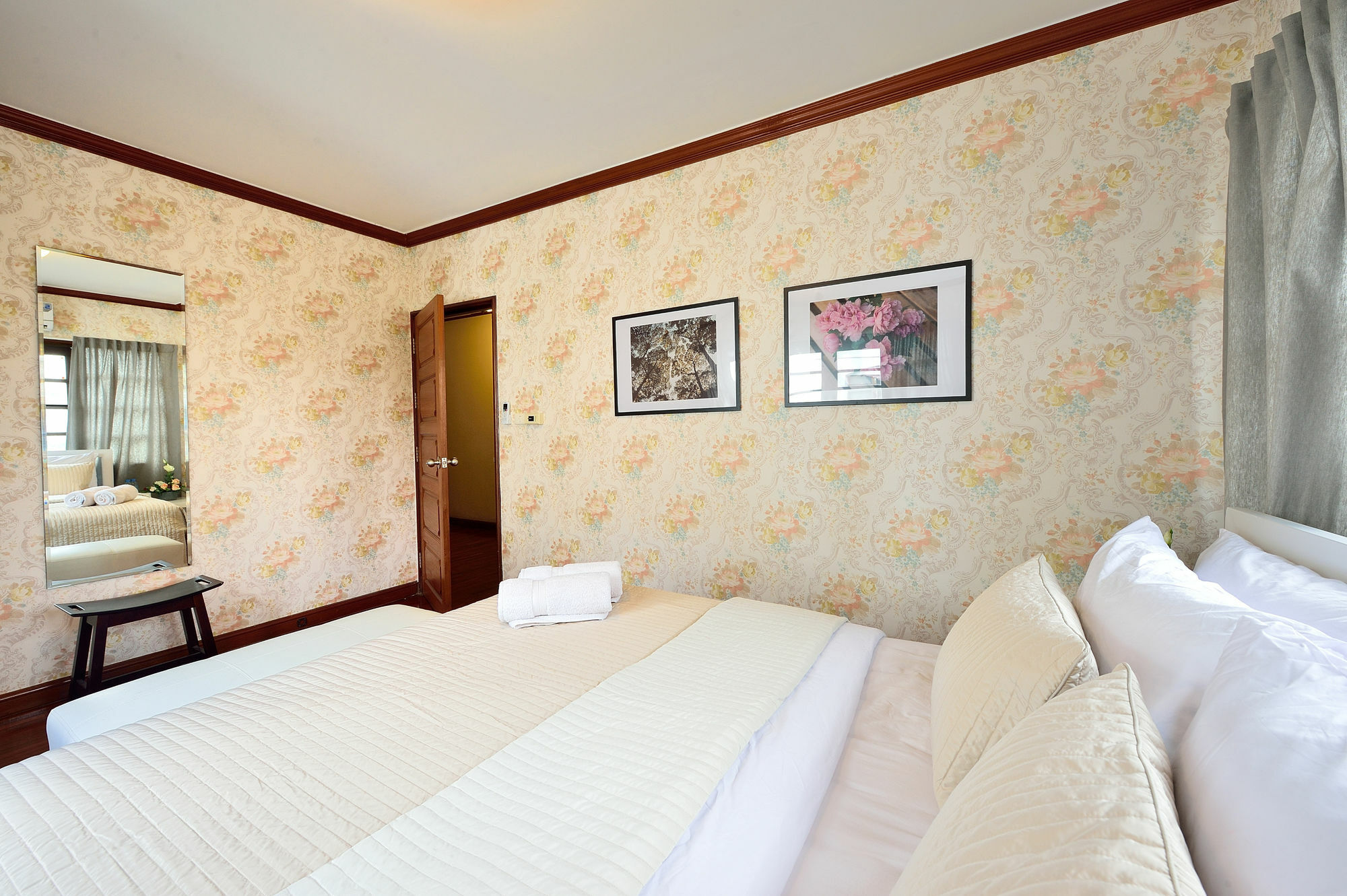 Lost And Found Bed And Breakfast Bangkok Ngoại thất bức ảnh