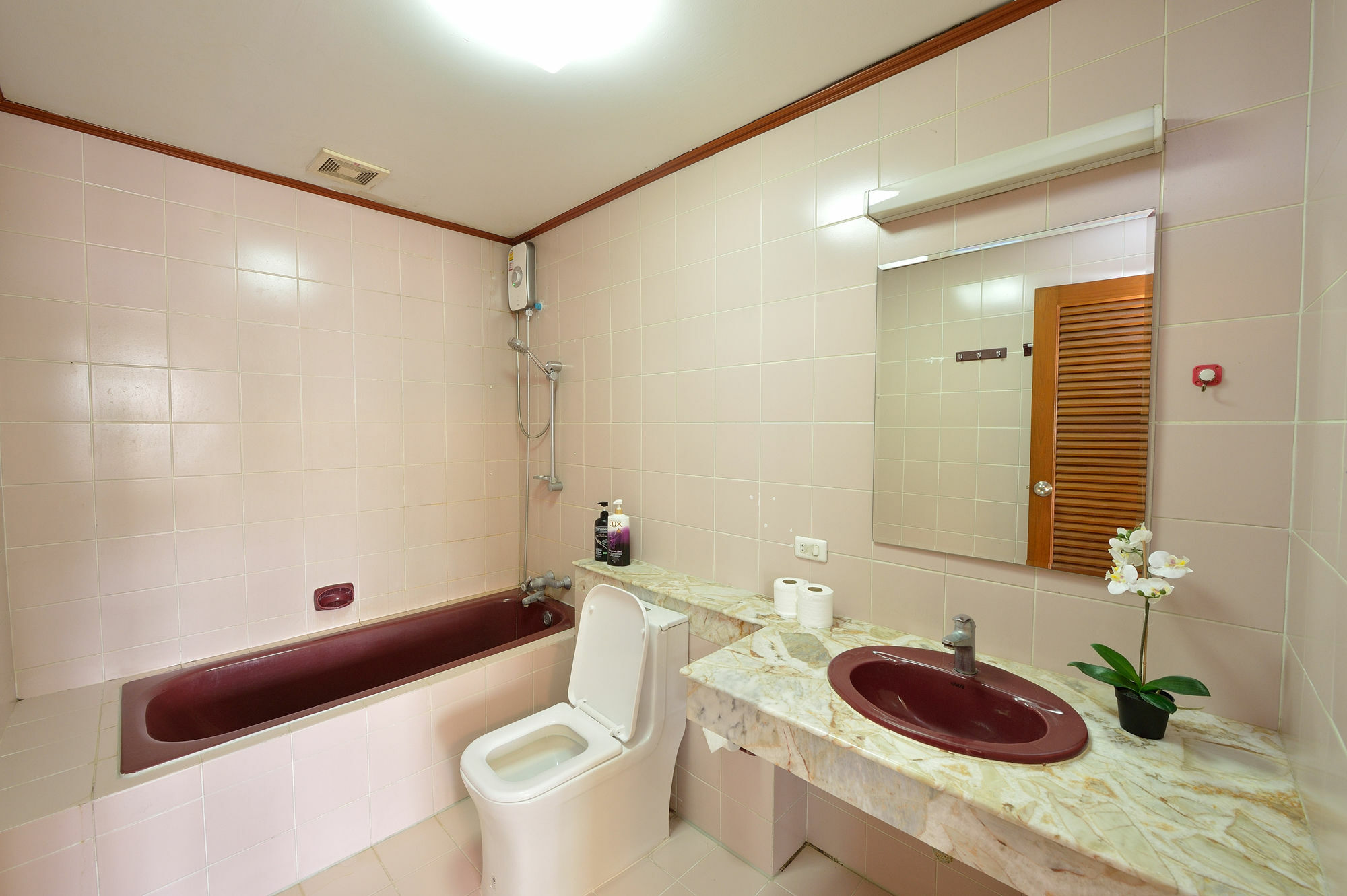 Lost And Found Bed And Breakfast Bangkok Ngoại thất bức ảnh